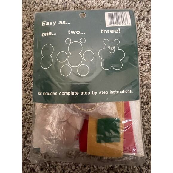 VTG Dale Burdett Christmas Felt Kit No. FK453 Bear Drums Christmas 1987 - Picture 2 of 2